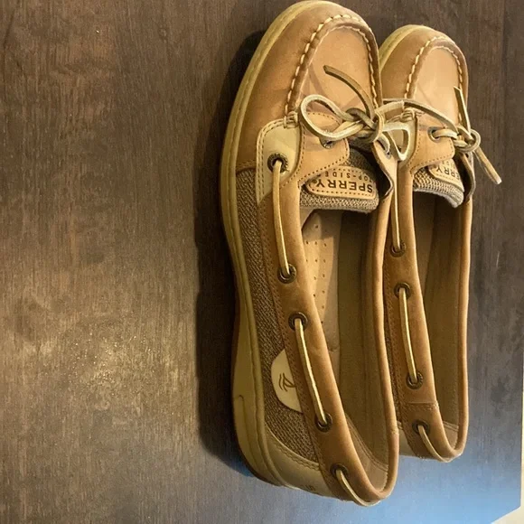 Slightly used women’s Sperry top sider. Size 8.5w - Picture 3 of 4
